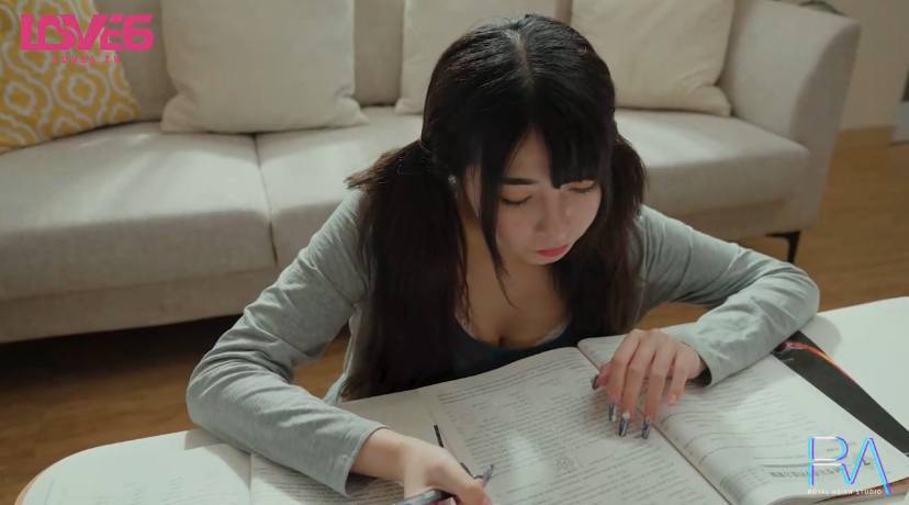 97国产精东麻豆人妻电影メイリン モデルコレクション...