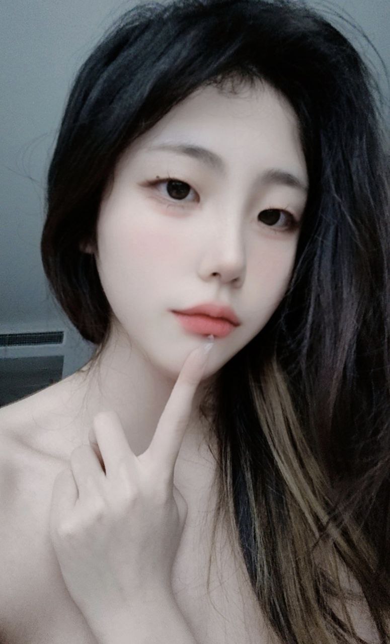 《闫凤娇 迅雷》无删减在线播放_全集免费在线观看